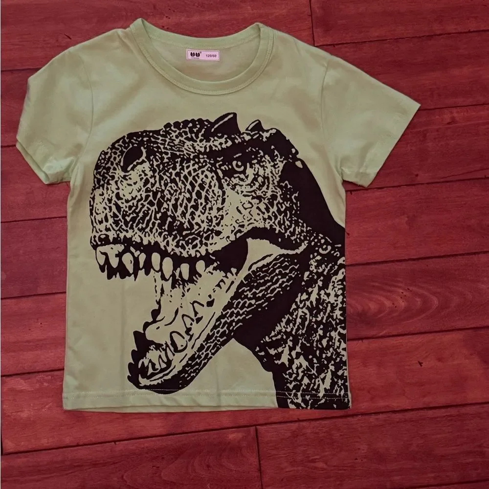 Roaring Dinosaur Graphic Tee - Light Green‎